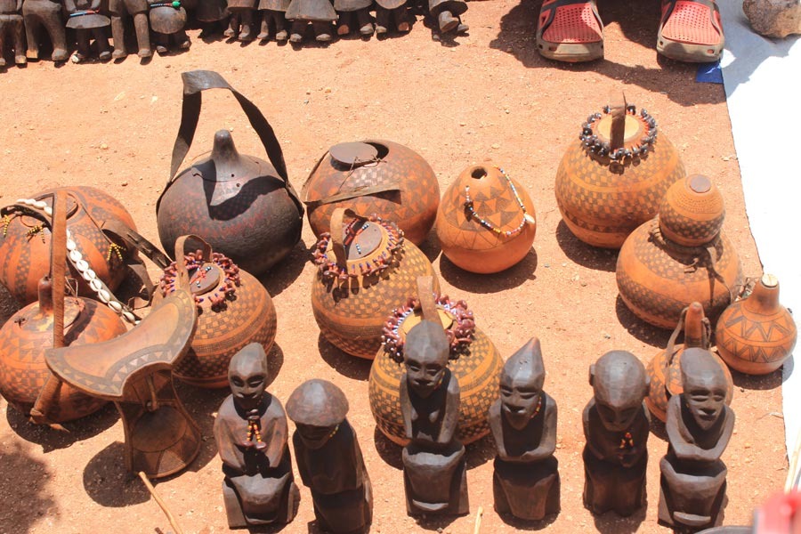 22_TRIBAL-POTTERY